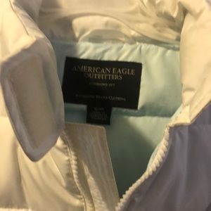 American Eagle puffer vest